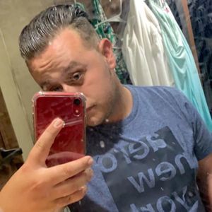 Meet your Posher, Raymond